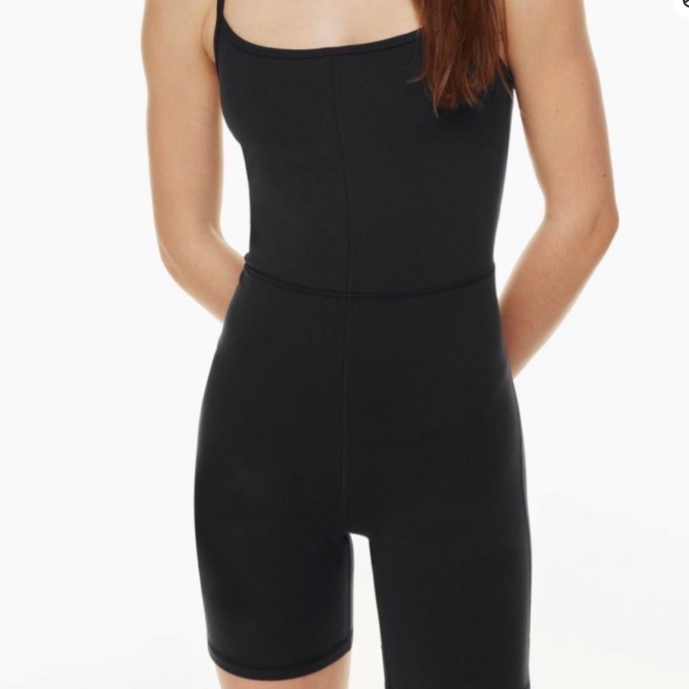 Aritzia Wilfred Free Black Divinity Romper